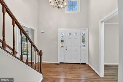 1302 Clayborne House Court, McLean, VA 22101 - Photo 6