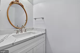1302 Clayborne House Ct, McLean, VA 22101 - Photo 26
