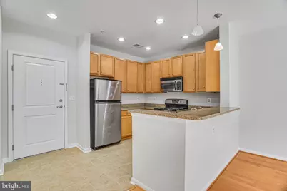2655 Prosperity Avenue #201, Fairfax, VA 22031 - Photo 8