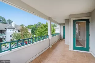 12001 Taliesin Pl, Reston, VA 20190 - Photo 20