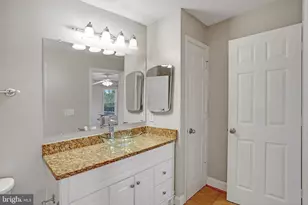 12001 Taliesin Pl, Reston, VA 20190 - Photo 16