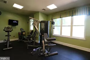 2204 Westcourt Ln, Herndon, VA 20170 - Photo 14