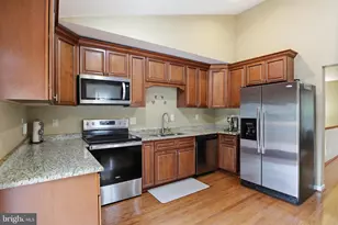 3174 Kirkwell Pl, Herndon, VA 20171 - Photo 14