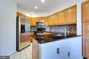 2129 Kings Garden Way, Falls Church, VA 22043 - Photo 12