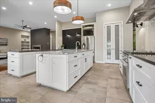 2203 Pennsylvania Blvd, Alexandria, VA 22308 - Photo 16