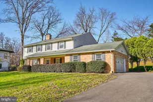 7326 Old Dominion Dr, McLean, VA 22101 - Photo 2