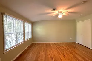 9612 Whitecedar Ct, Vienna, VA 22181 - Photo 12