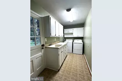 9612 Whitecedar Court, Vienna, VA 22181 - Photo 26