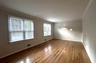 9612 Whitecedar Ct, Vienna, VA 22181 - Photo 4