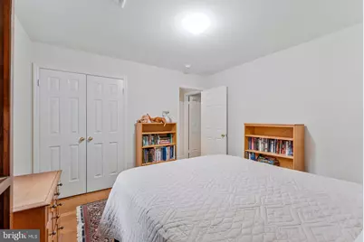 9222 Jeffery Road, Great Falls, VA 22066 - Photo 48
