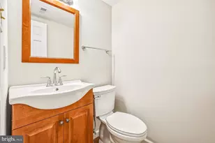 11525 Pine Cone Ct, Reston, VA 20191 - Photo 40