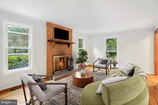 11525 Pine Cone Ct, Reston, VA 20191 - Photo 8