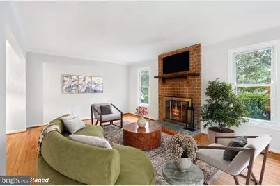 11525 Pine Cone Court, Reston, VA 20191 - Photo 10