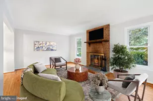 11525 Pine Cone Ct, Reston, VA 20191 - Photo 10