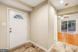 11525 Pine Cone Ct, Reston, VA 20191 - Photo 6