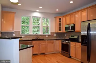 4475 Monmouth St, Fairfax, VA 22030 - Photo 10