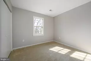 10691 John Ayres Dr, Fairfax, VA 22032 - Photo 30