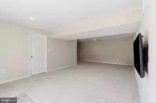 2817 Berryland Dr, Oakton, VA 22124 - Photo 44