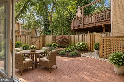 7378 Jiri Woods Court, Springfield, VA 22153 - Photo 30