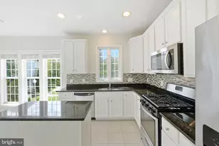 13318 Summer Garden Walk, Centreville, VA 20120 - Photo 18