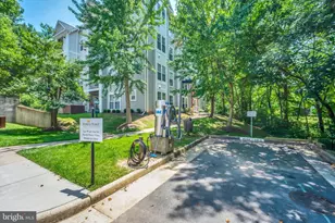 1516 North Point Dr, Reston, VA 20194 - Photo 4