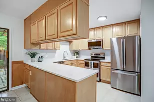2205 Southgate Square, Reston, VA 20191 - Photo 10