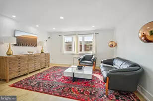 6184 Greenwood Dr, Falls Church, VA 22044 - Photo 4