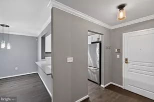 5565 Seminary Rd, Falls Church, VA 22041 - Photo 8