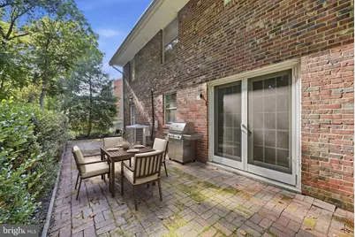 4202 Willow Woods Drive, Annandale, VA 22003 - Photo 14