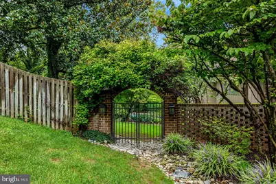 6952 Kyleakin Court, McLean, VA 22101 - Photo 8