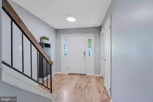 13915 Gunners Pl, Centreville, VA 20121 - Photo 8