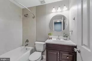 13915 Gunners Pl, Centreville, VA 20121 - Photo 32