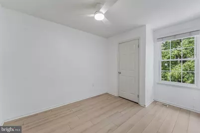 13915 Gunners Place, Centreville, VA 20121 - Photo 28
