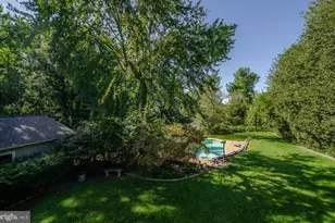 2101 Whiteoaks Dr, Alexandria, VA 22306 - Photo 54