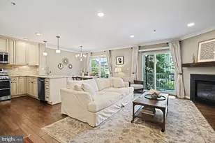 12908 Fair Briar Ln, Fairfax, VA 22033 - Photo 2