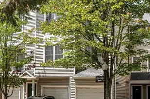 12908 Fair Briar Ln, Fairfax, VA 22033 - Photo 34