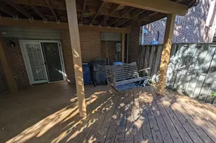 8241 Clifton Farm Ct, Alexandria, VA 22306 - Photo 38