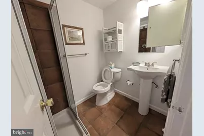 8241 Clifton Farm Court, Alexandria, VA 22306 - Photo 32