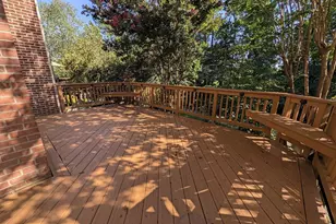 8241 Clifton Farm Ct, Alexandria, VA 22306 - Photo 10