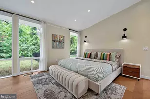 2400 Sherwood Hall Ln, Alexandria, VA 22306 - Photo 40