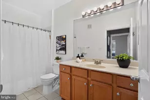 5172 William Colin Ct, Centreville, VA 20120 - Photo 18