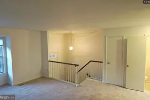7863 Wintercress Ln, Springfield, VA 22152 - Photo 4