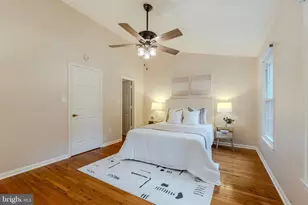 12504 Sweet Leaf Terrace, Fairfax, VA 22033 - Photo 18