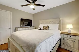 2111 Hutchison Grove Ct, Falls Church, VA 22043 - Photo 26