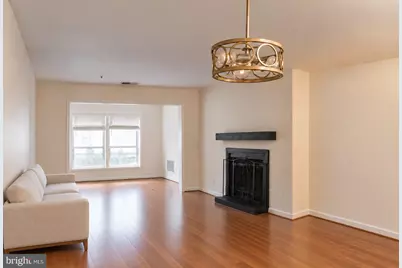 3176 Summit Square Drive #4-C5, Oakton, VA 22124 - Photo 2