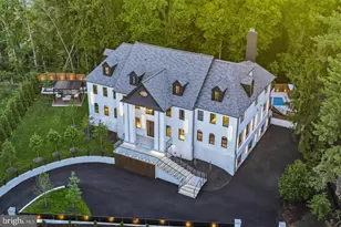1124 Savile Ln, McLean, VA 22101 - Photo 2