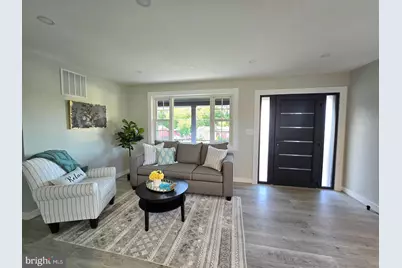 6065 Munson Hill Road, Falls Church, VA 22044 - Photo 2