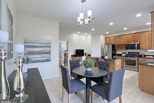 13901 Gothic Dr, Centreville, VA 20121 - Photo 14