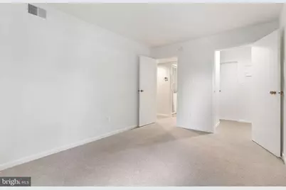 5766 Rexford Court #M, Springfield, VA 22152 - Photo 16