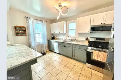 6729 Westcott Road, Falls Church, VA 22042 - Photo 1